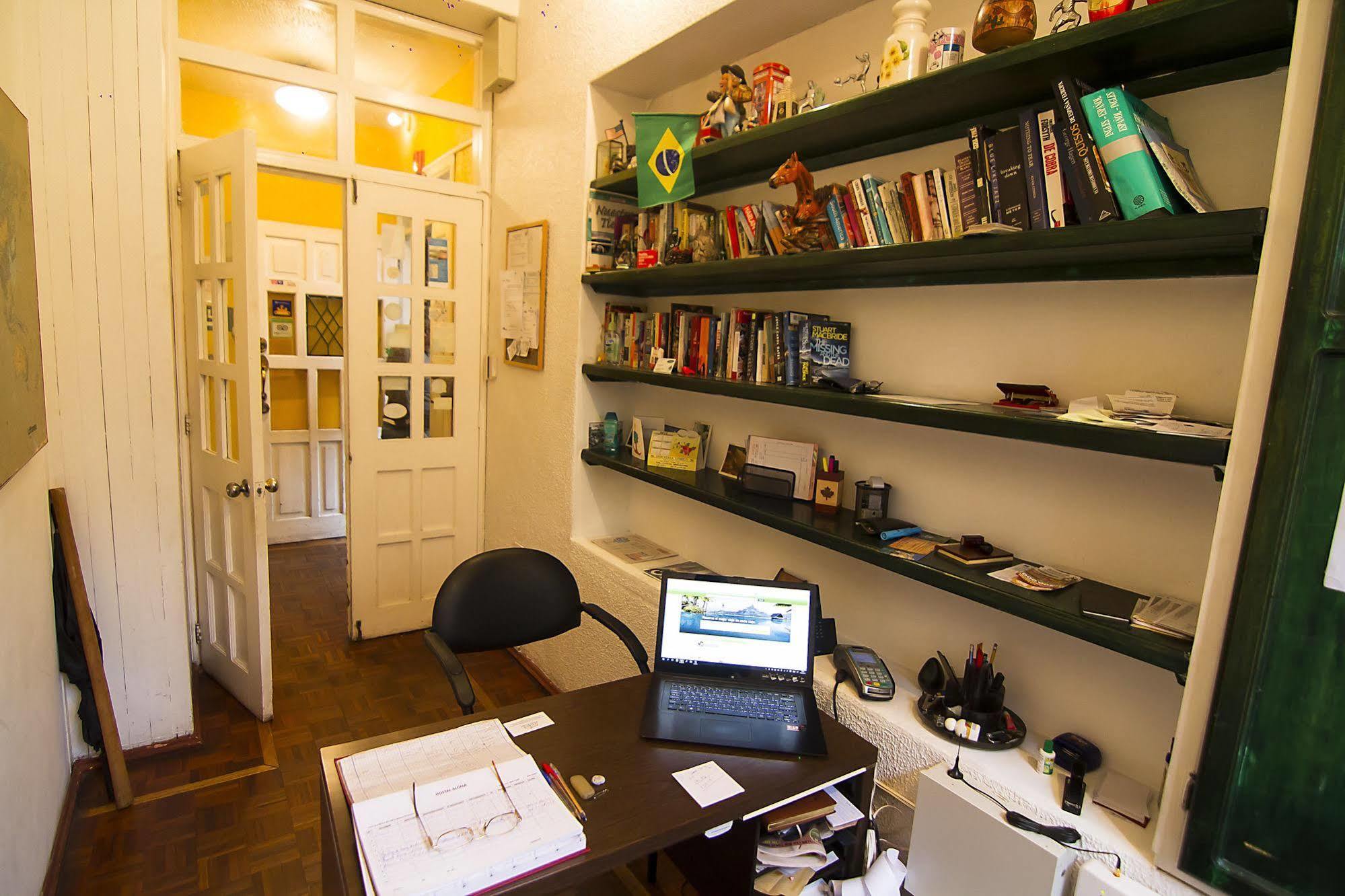 Hostal Alcala Quito Luaran gambar
