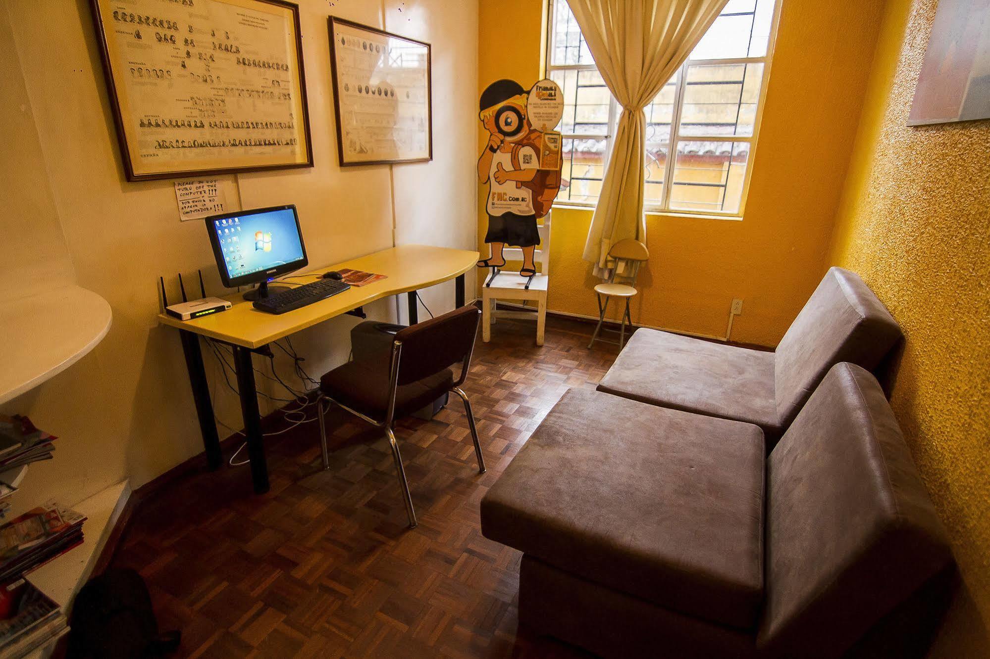Hostal Alcala Quito Luaran gambar