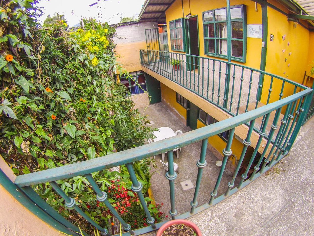 Hostal Alcala Quito Luaran gambar